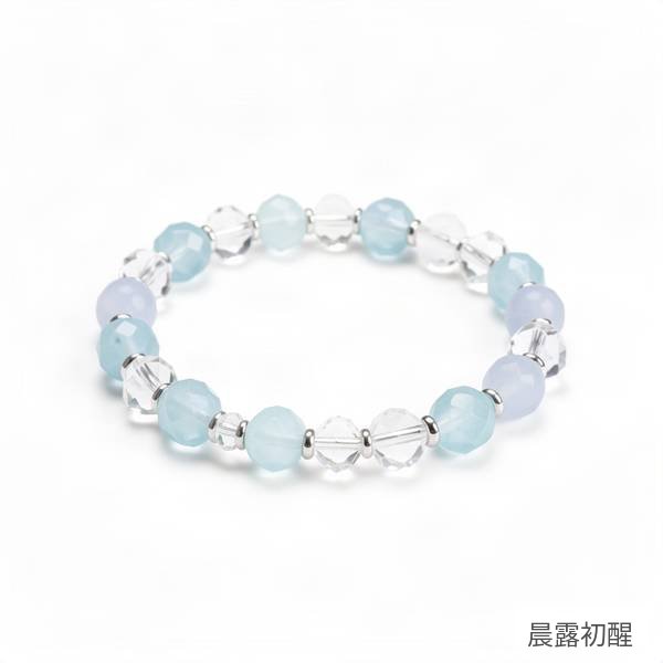 晨露初醒